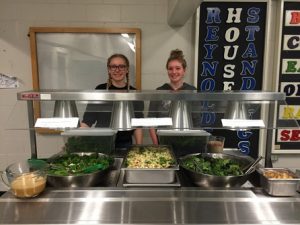 Reynolds Farm IN School Supports Salad Bar